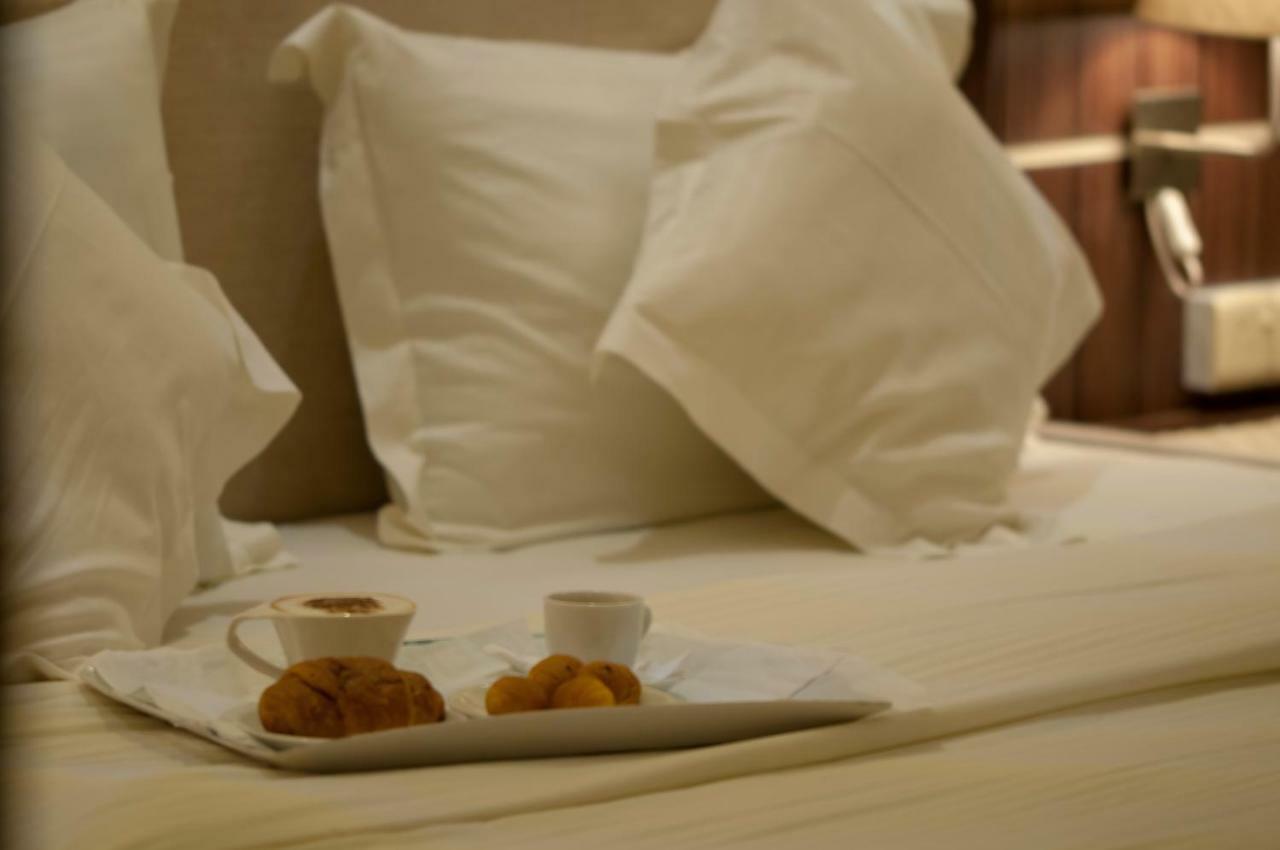 Elite Suites Hotel - Al Muruj Ер-Ріяд Екстер'єр фото