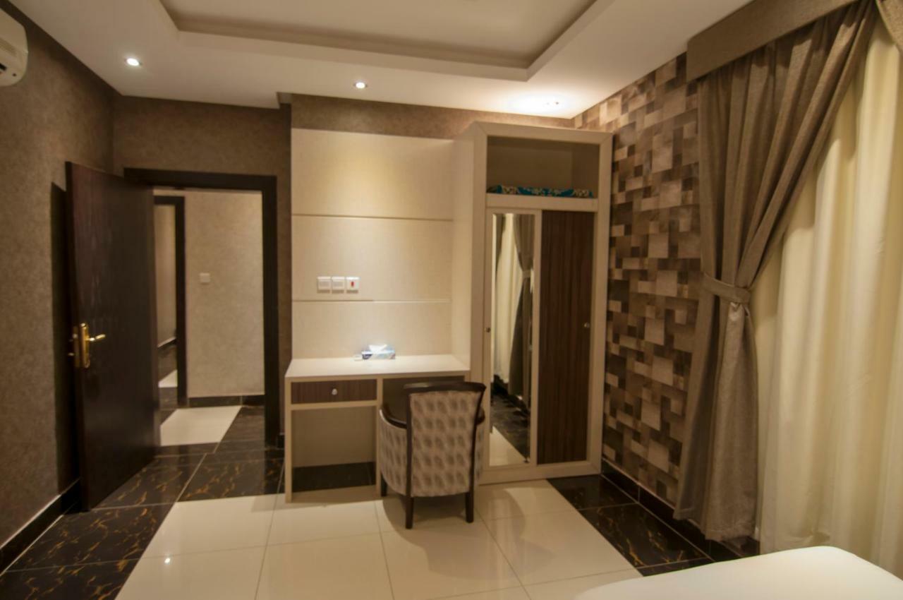 Elite Suites Hotel - Al Muruj Ер-Ріяд Екстер'єр фото
