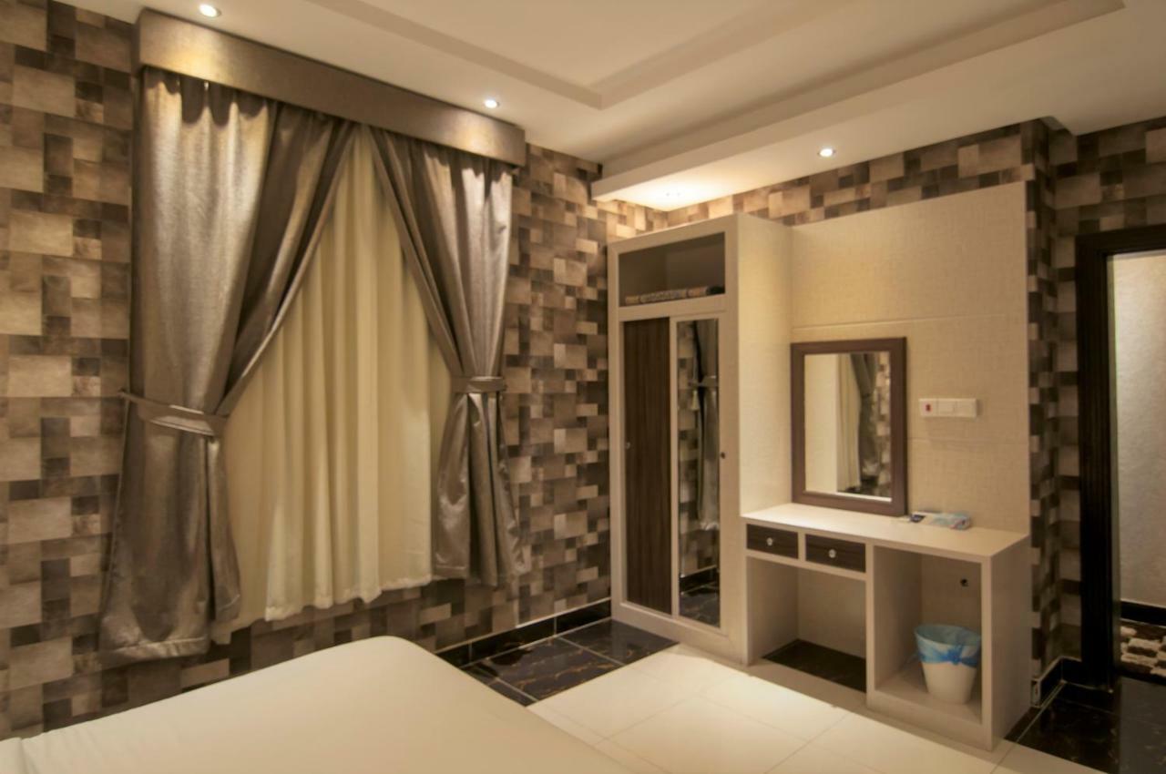 Elite Suites Hotel - Al Muruj Ер-Ріяд Екстер'єр фото