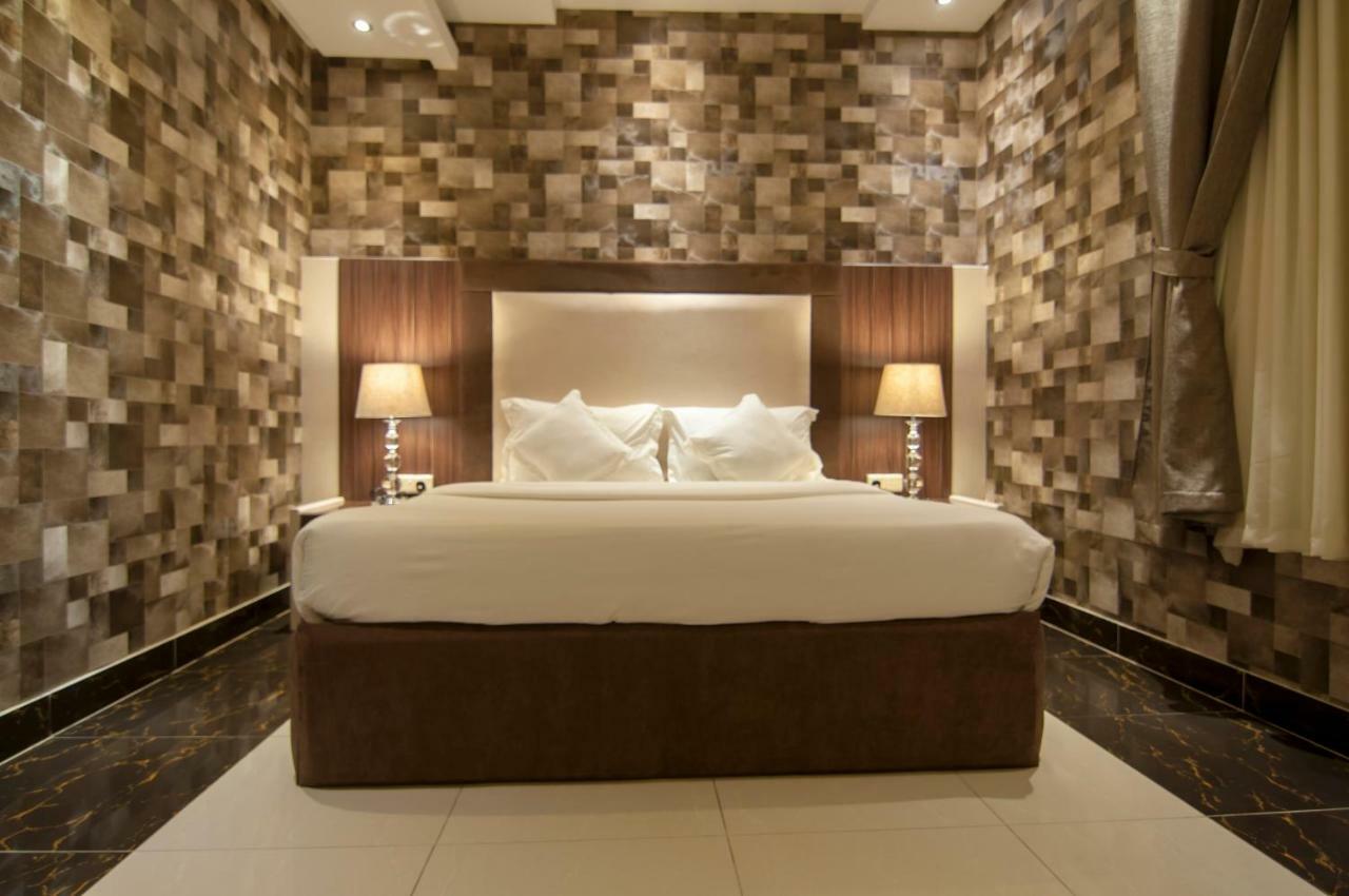 Elite Suites Hotel - Al Muruj Ер-Ріяд Екстер'єр фото